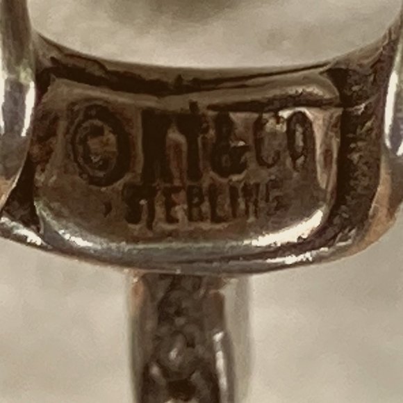 Pretty sterling silver spur dangle earrings, signed, possibly Kee Tsosie - Picture 2 of 9